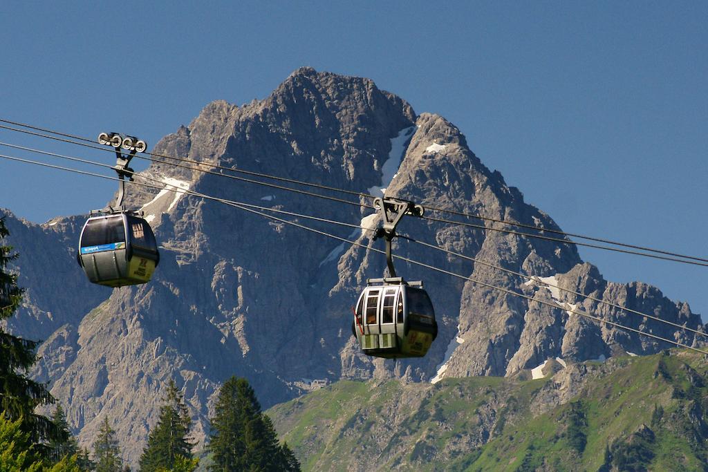 Gaestehaus Schuler Riezlern Pokoj fotografie